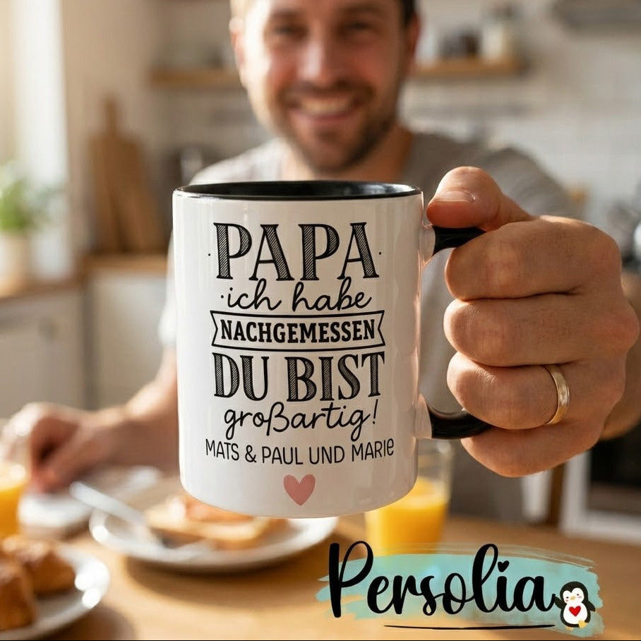 Tasse „Papa, ich habe nachgemessen“ – Schwarz/Weiß mit Wunschnamen